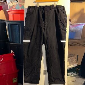 Official FedEx Winter Pants (42)